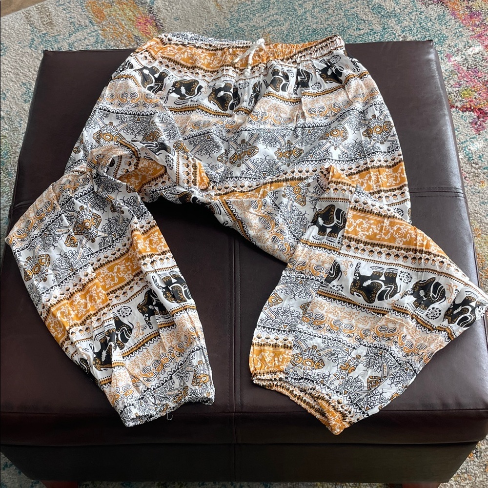 Women's Wide Leg Elephant Print Pants